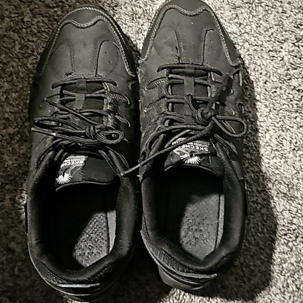Skechers sneakers